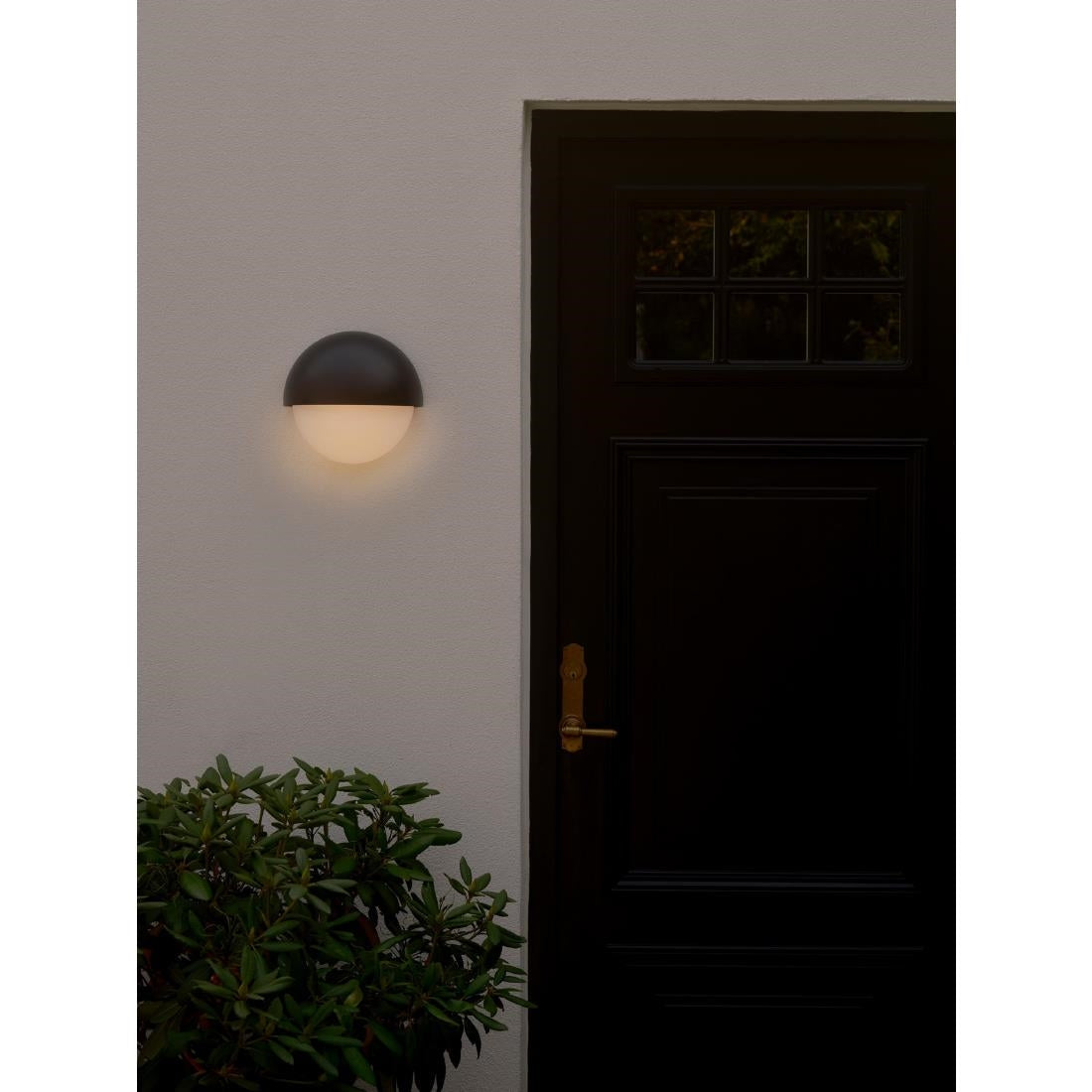 Nordlux Scorpius Maxi Round Outdoor Wall Light Black Plastic