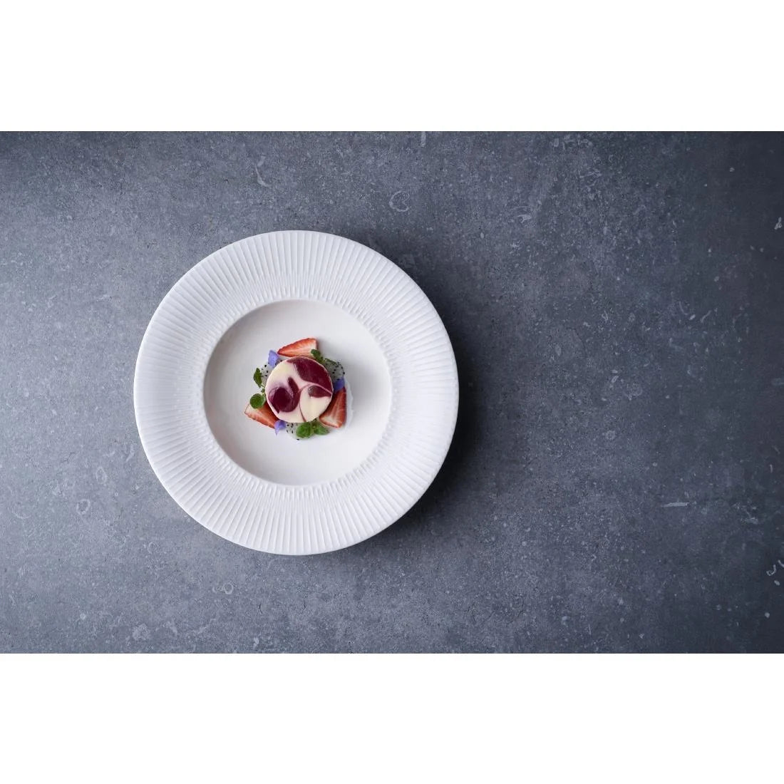 Schönwald Vibes Rimmed Oval Plates 240x150mm (12 Pack)