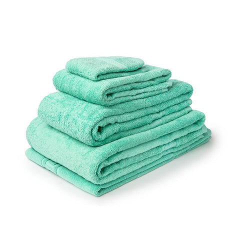 Mitre Essentials Nova Bath Mat Mint