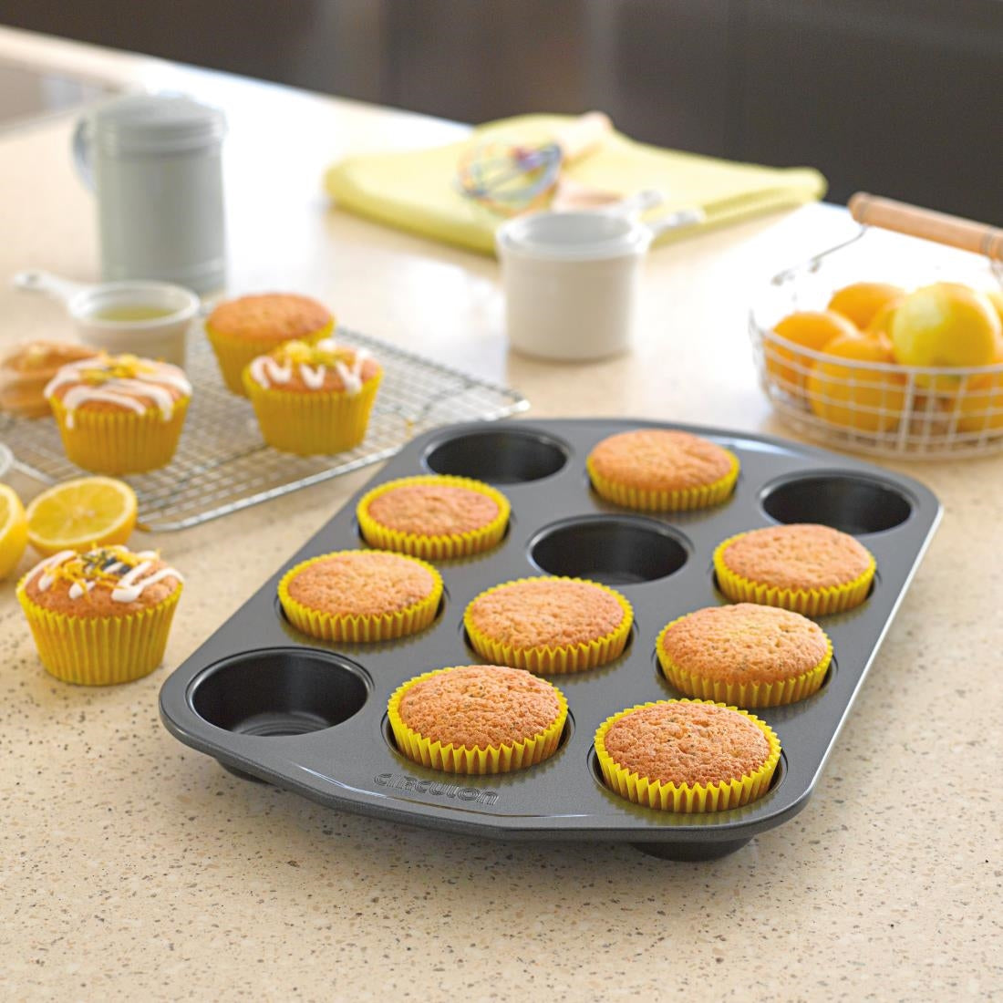 Circulon Carbon Steel Muffin Tin 12 Cup